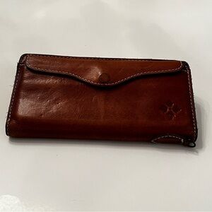 Patricia Nash Valentia Brown Leather Continental Wallet
